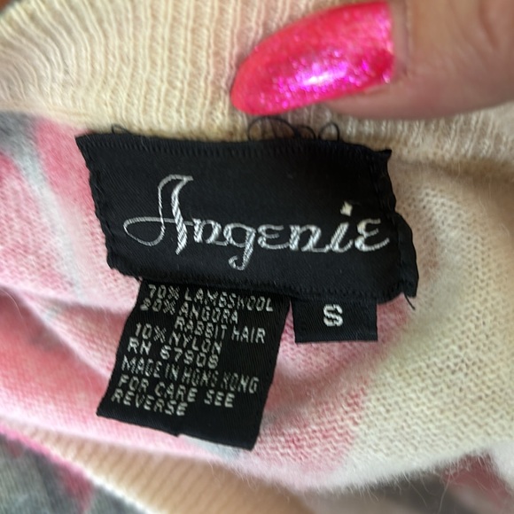 Angenie Vintage 80s Pink and gray flower Sweater - Picture 5 of 5